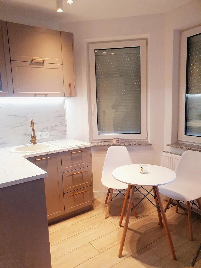 Apartament Beige Z Ogrodkiem Dziwnówek Zewnętrze zdjęcie